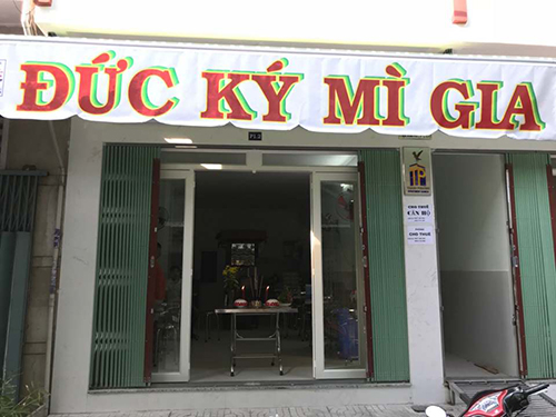 Tiệm mì Đức Ký tầng trệt Khu căn hộ Thanh Phương