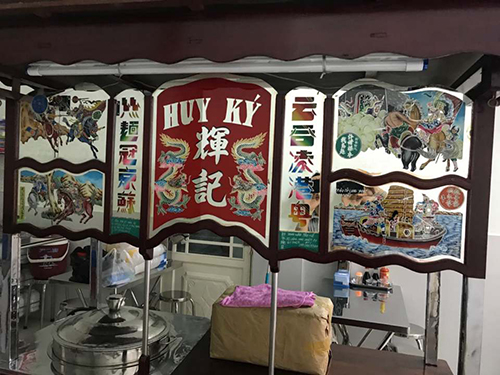 Tiệm mì Đức Ký tầng trệt Khu căn hộ Thanh Phương
