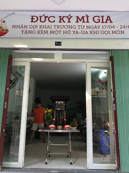 Tiệm mì Đức Ký tầng trệt Khu căn hộ Thanh Phương